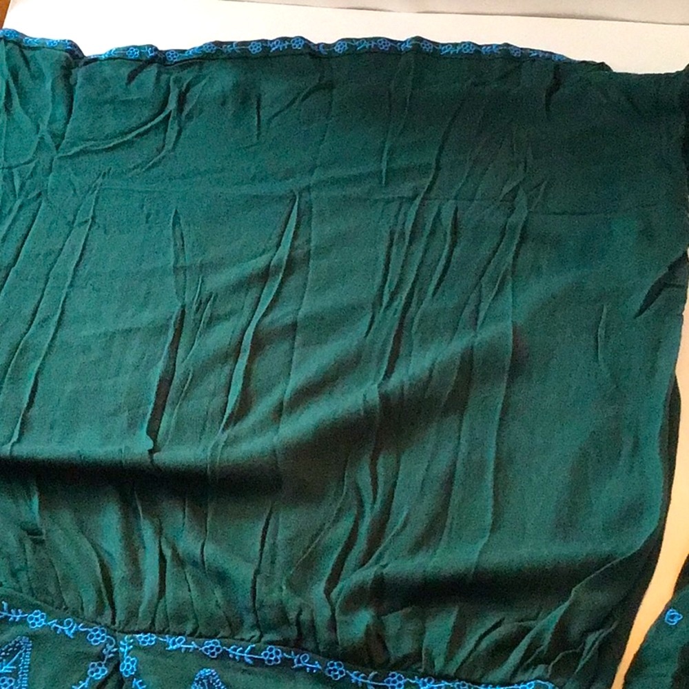 #BOHO v neck open back top - Picture 6 of 8